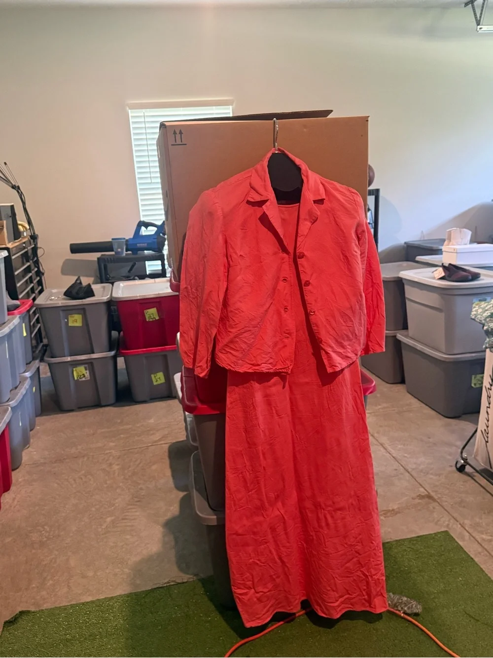 Two-Piece Coral Red Jacket and Maxi Skirt Set mp25